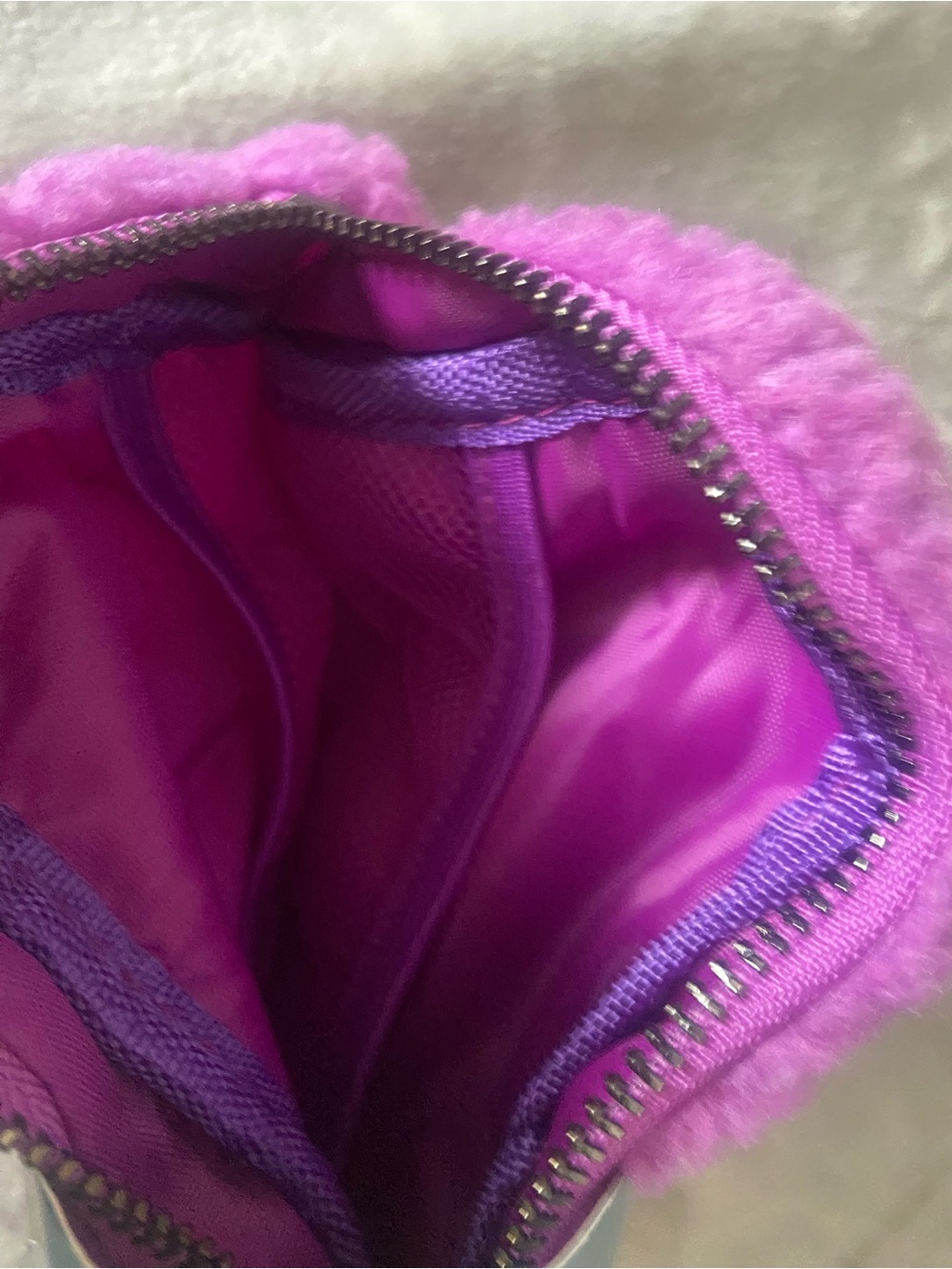 Teddy Belt Bag in purple. New with tags! - Picture 4 of 4